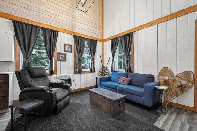 $330,000 | 8074 Grosbeak Drive Northwest, Alden, MI 49612