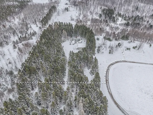 $330,000 | 8074 Grosbeak Drive Northwest, Alden, MI 49612