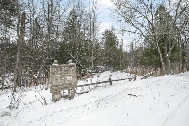 $330,000 | 8074 Grosbeak Drive Northwest, Alden, MI 49612