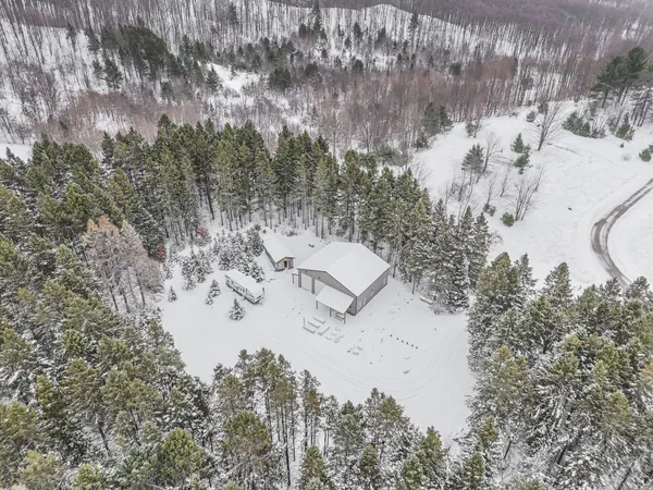 $330,000 | 8074 Grosbeak Drive Northwest, Alden, MI 49612