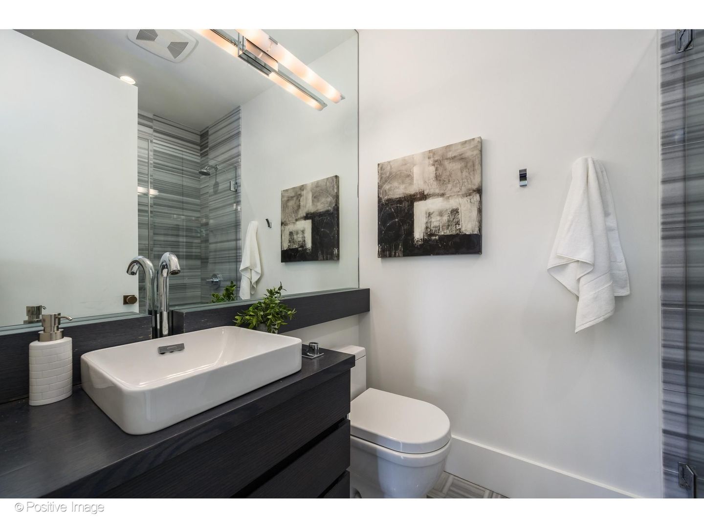 2037 West Division Street, Unit PH Chicago, IL 60622 - Photo 29 of 35
