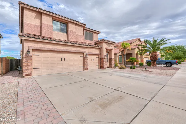 $449,900 | 46092 West Dirk Street, Maricopa, AZ 85139