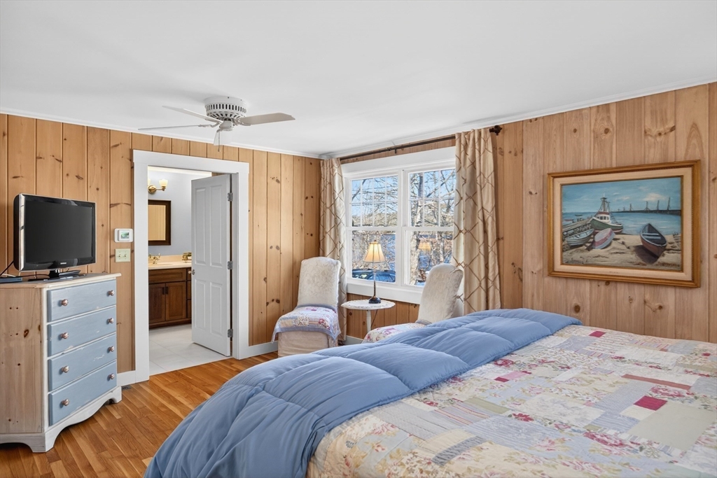 357 Lakeside Drive West Barnstable, MA 02632 - Photo 19 of 33