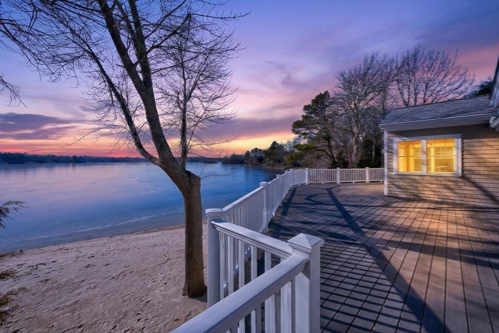 357 Lakeside Drive West Barnstable, MA 02632 - Photo 28 of 33