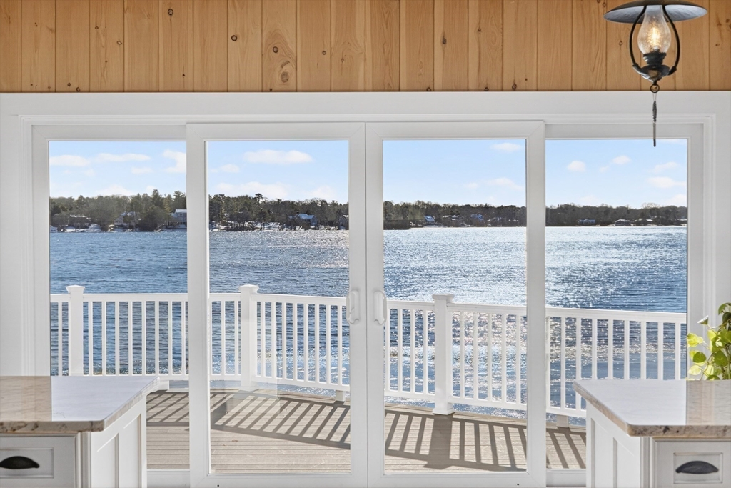 357 Lakeside Drive West Barnstable, MA 02632 - Photo 4 of 33