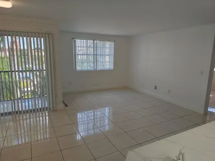 $250,000 | 1269 Southwest 46th Avenue, Unit 2408, Pompano Beach, FL 33069