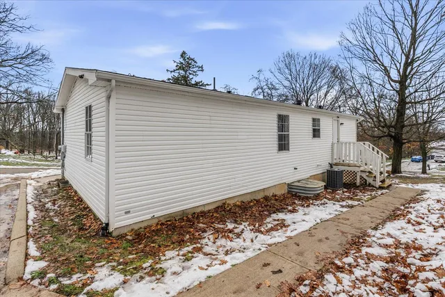 $205,000 | 205 Monroe Street, Augusta, MI 49012