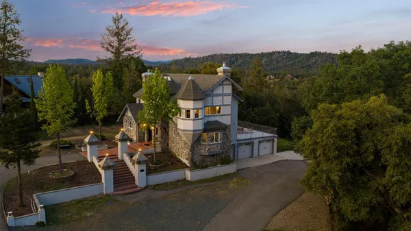 $1,100,000 | 22160 Winchester Way, Colfax, CA 95713