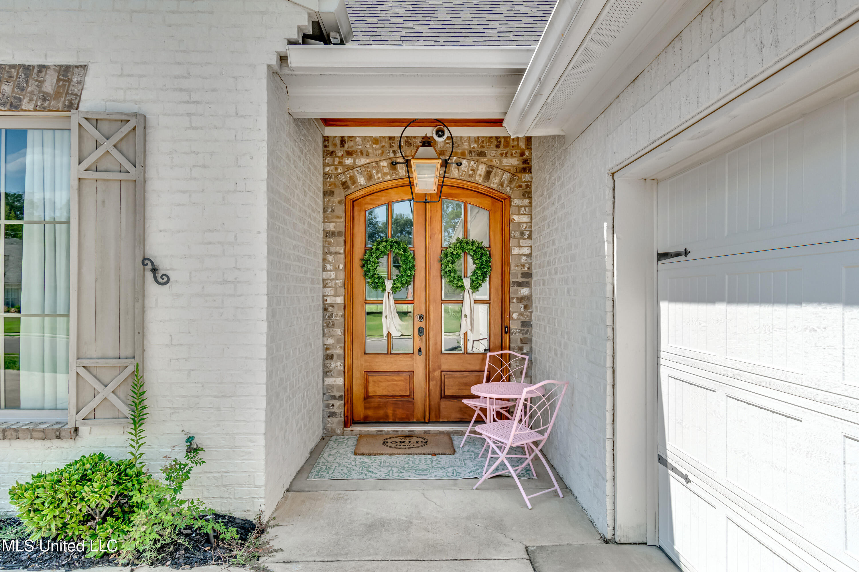 103 Catherine Blvd-1