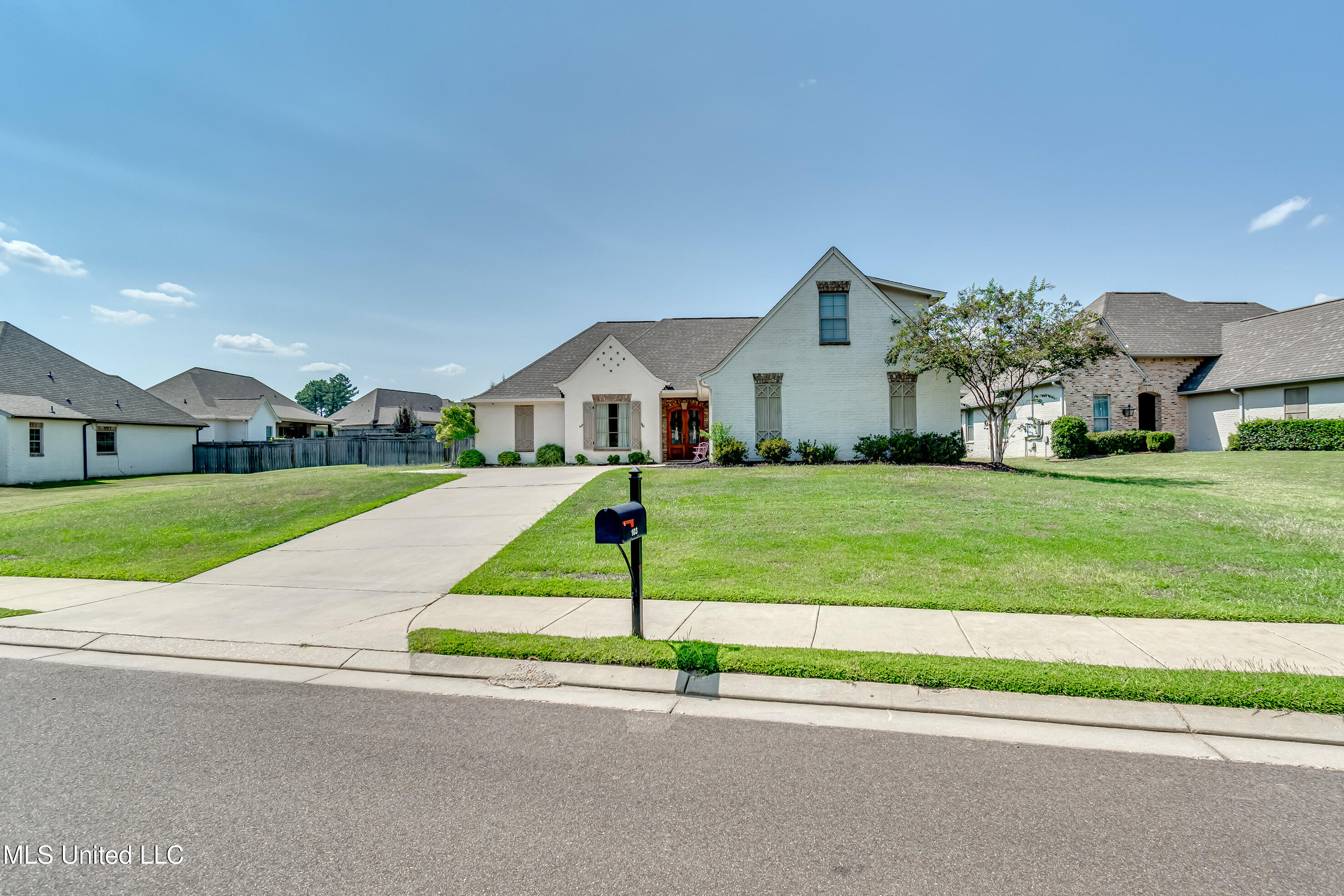 103 Catherine Boulevard Clinton, MS 39056 - Photo 6 of 65 103 Catherine Blvd-6