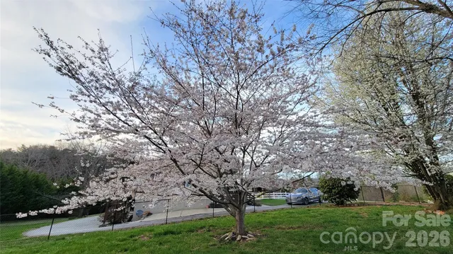 $399,000 | 10 Haven Crest Lane, Fletcher, NC 28732