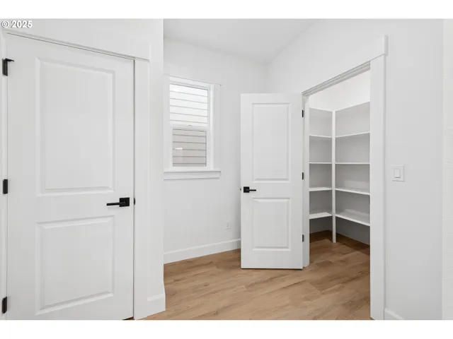 $815,492 | 15480 Southwest Everglade Avenue, Tigard, OR 97224