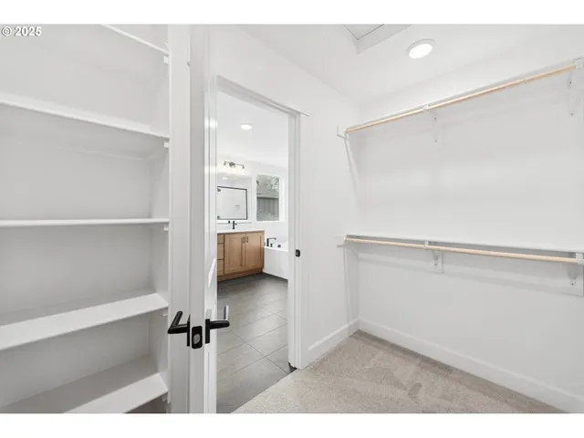 $815,492 | 15480 Southwest Everglade Avenue, Tigard, OR 97224