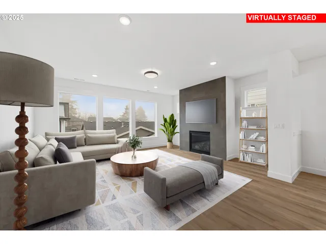 $815,492 | 15480 Southwest Everglade Avenue, Tigard, OR 97224