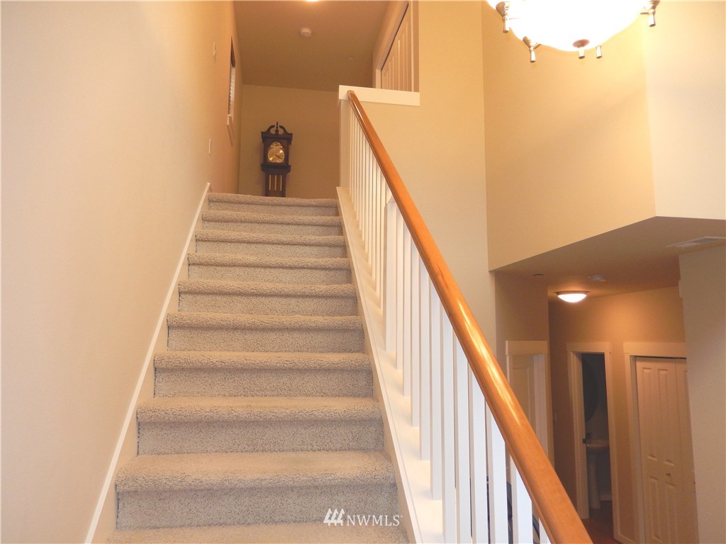 15950 Southeast 164th Place Renton, WA 98058 - Photo 11 of 22 Gallery Image 11