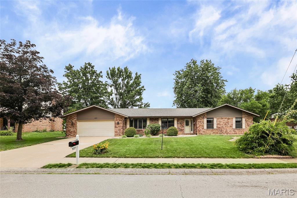 803 Indian Springs Road O'Fallon, IL 62269 - Photo 6 of 46