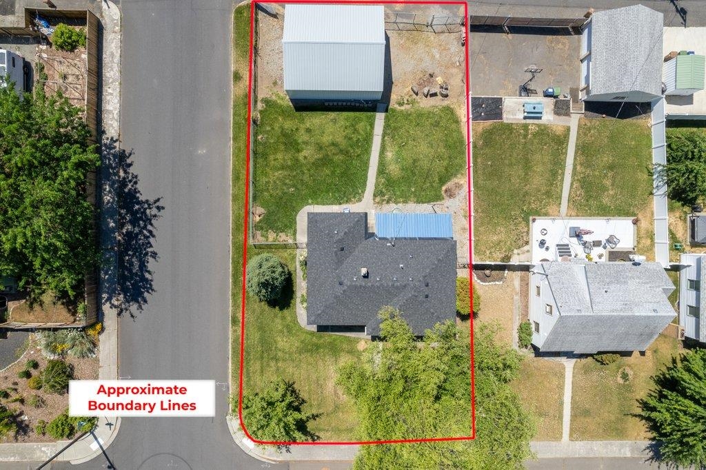 2803 West Sanson Avenue Spokane, WA 99205 - Photo 26 of 33