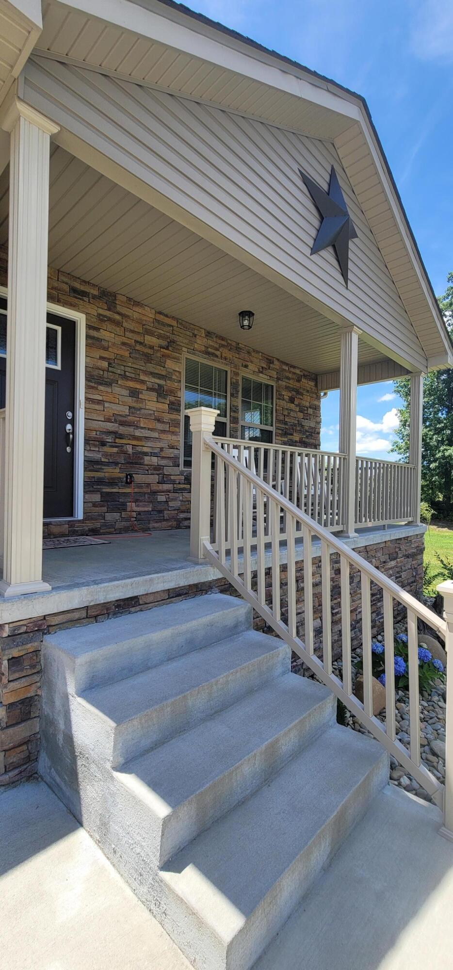 374 Hickory Ridge Drive Corbin, KY 40701 - Photo 12 of 39 20210629_122519