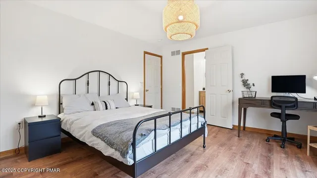 $2,400 | 163 Long Woods Road, Tobyhanna, PA 18466