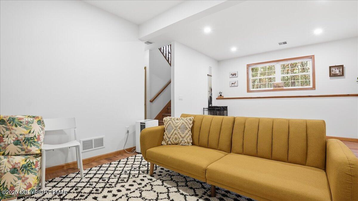 163 Long Woods Road Tobyhanna, PA 18466 - Photo 23 of 52 a living room with furniture