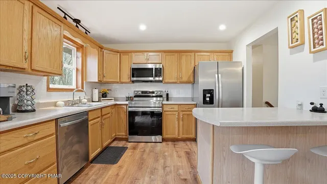 $2,400 | 163 Long Woods Road, Tobyhanna, PA 18466