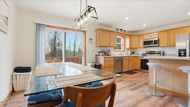 $2,400 | 163 Long Woods Road, Tobyhanna, PA 18466