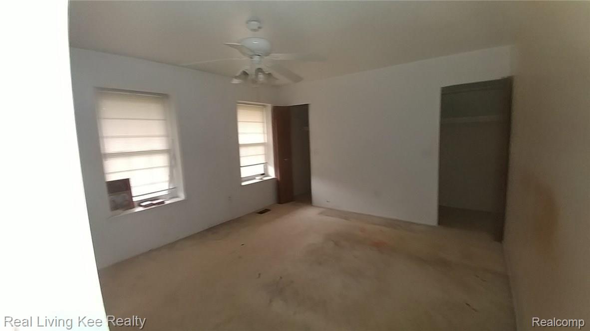 1804 Henbert Road West Bloomfield, MI 48324 - Photo 9 of 14 2017-09-04 08.51