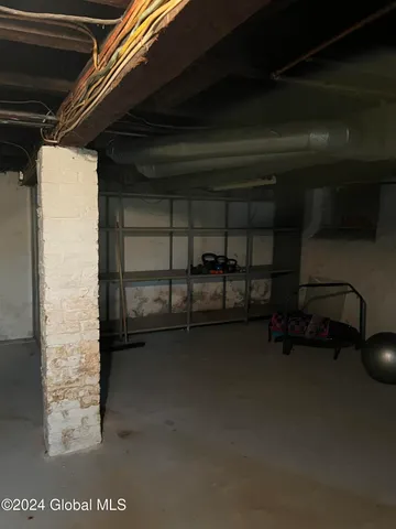 $250,000 | 1643 Rugby Road, Schenectady, NY 12309