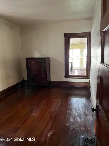 $250,000 | 1643 Rugby Road, Schenectady, NY 12309