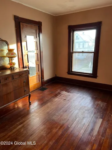 $250,000 | 1643 Rugby Road, Schenectady, NY 12309