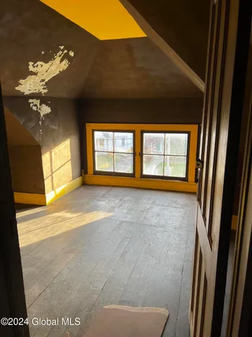 $250,000 | 1643 Rugby Road, Schenectady, NY 12309