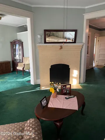 $250,000 | 1643 Rugby Road, Schenectady, NY 12309