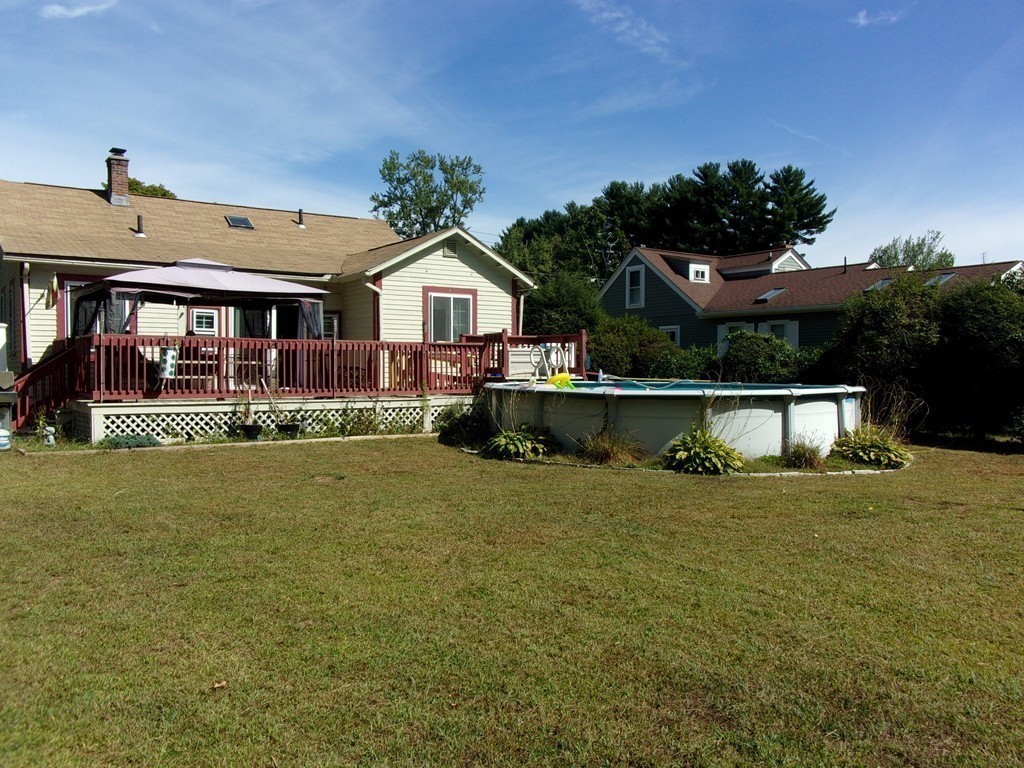 287 Holyoke Road Westfield, MA 01085 - Photo 4 of 30 Gallery Image 4