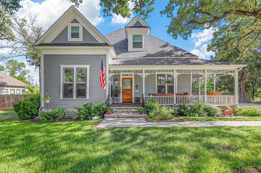 207 East Josephine St