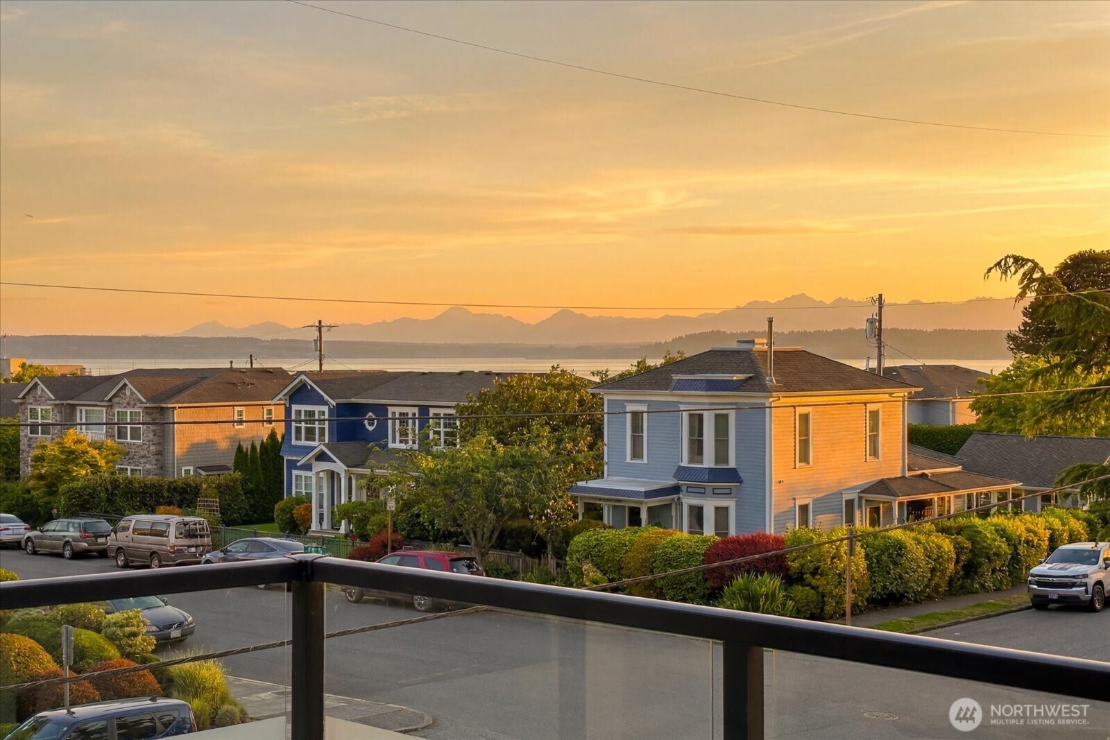 300 2nd Avenue North, Unit 2H Edmonds, WA 98020 - Photo 33 of 39