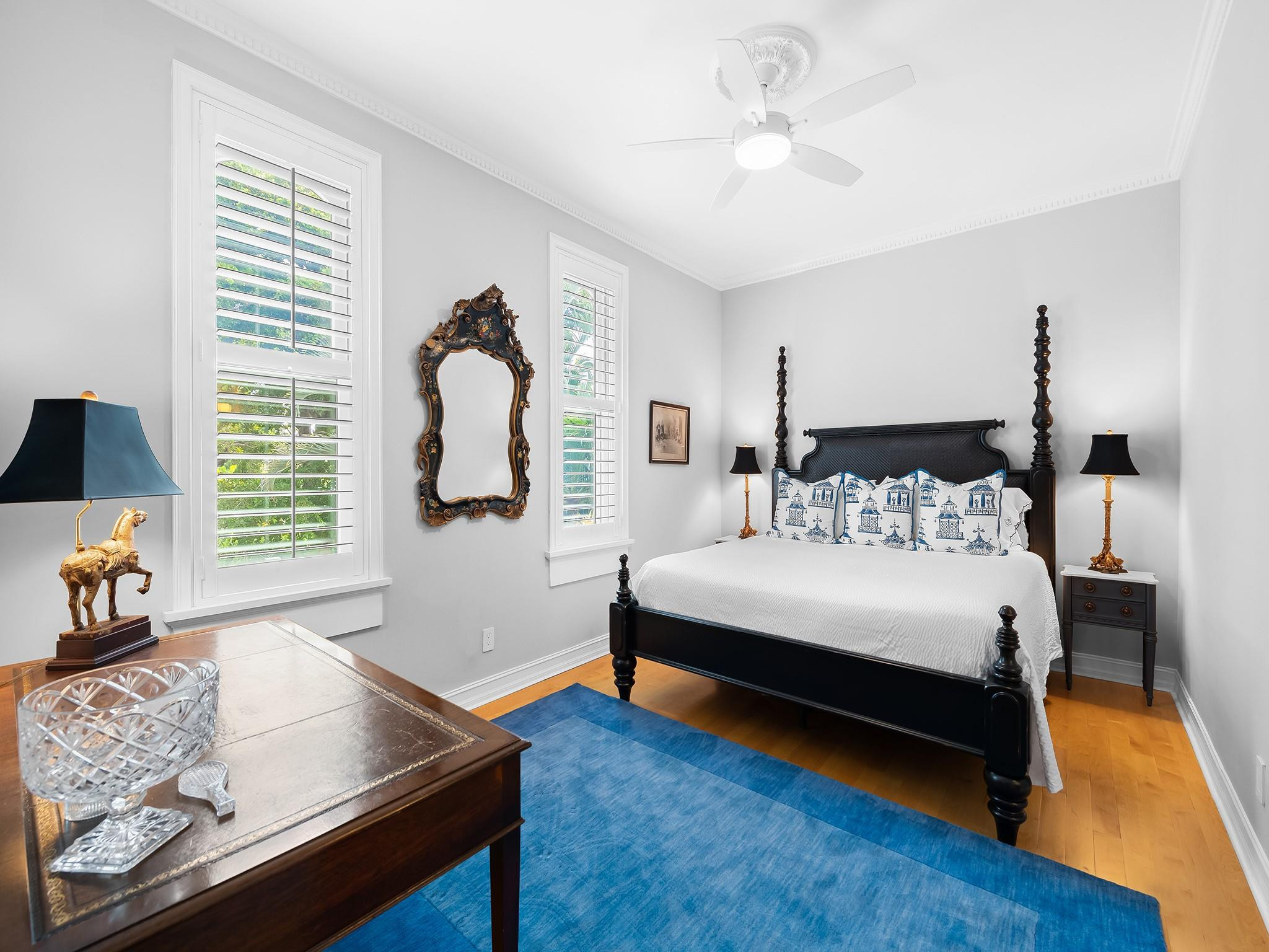 525 North Victoria Park Road Fort Lauderdale, FL 33301 - Photo 26 of 52 a bedroom with a bed and a window