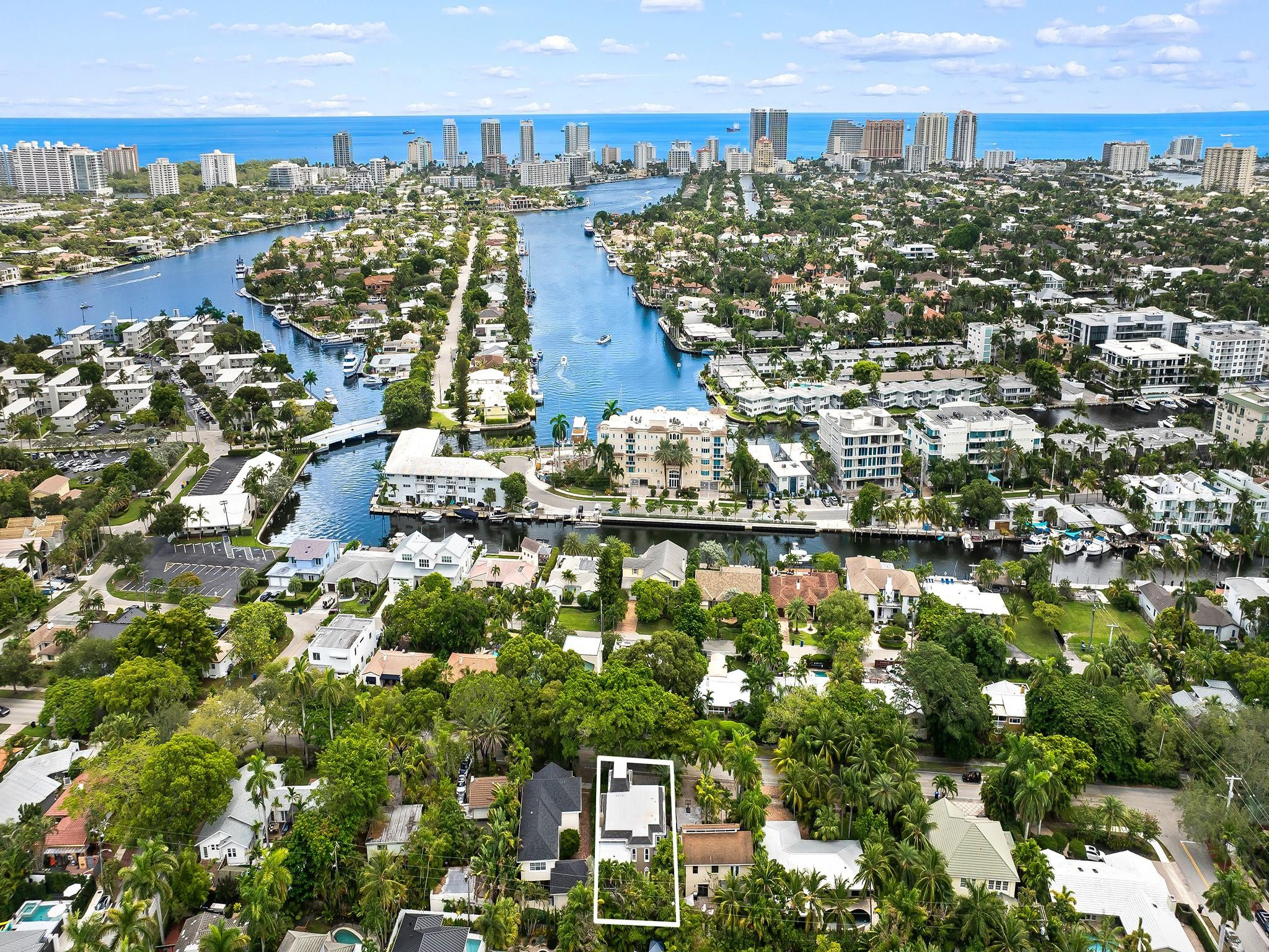 525 North Victoria Park Road Fort Lauderdale, FL 33301 - Photo 50 of 52 a view of a city with tall buildings