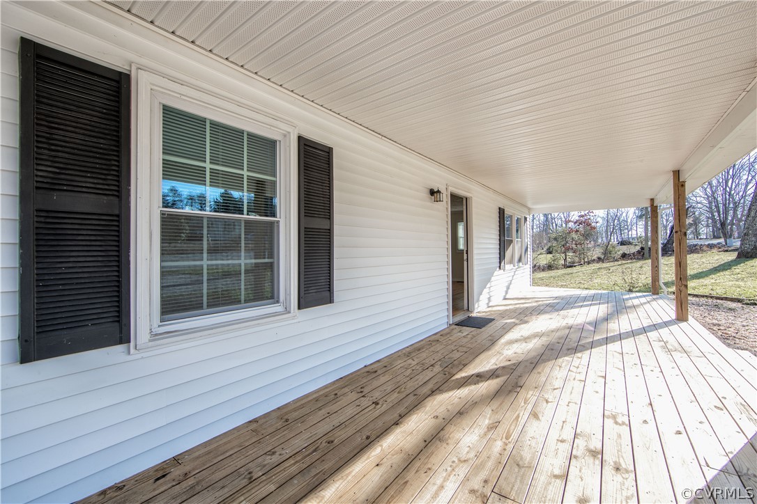 2140 Red Lane Road Powhatan, VA 23139 - Photo 5 of 28 Gallery Image 5