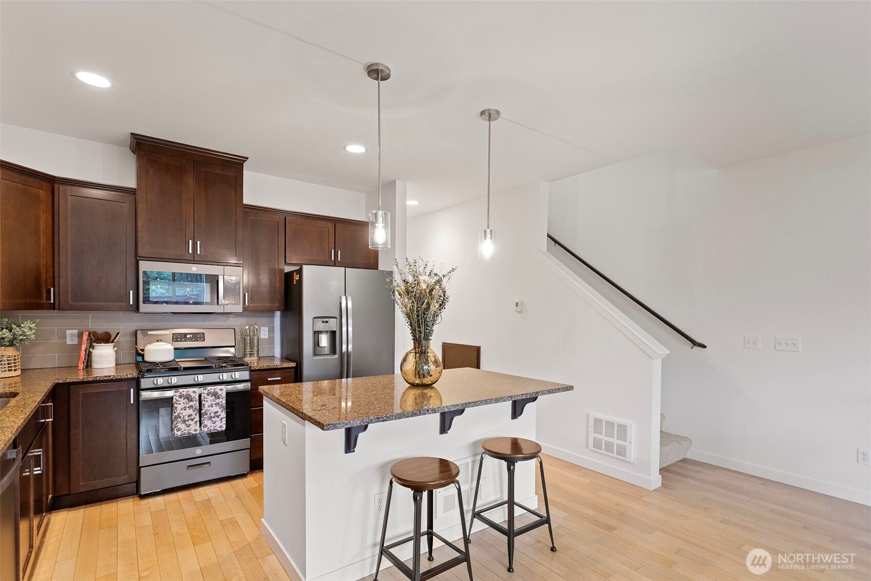 129 164th Place Southeast Bothell, WA 98012 - Photo 5 of 29