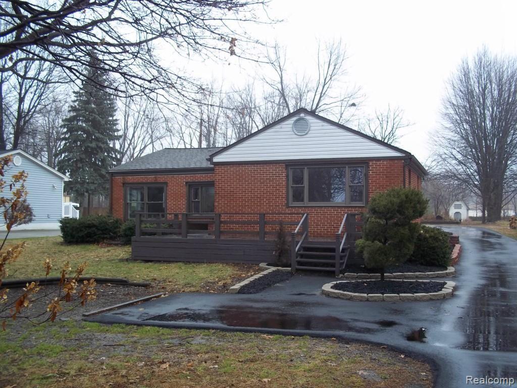22598 Carter Road Trenton, MI 48183 - Photo 1 of 29 Lovely brick ranch