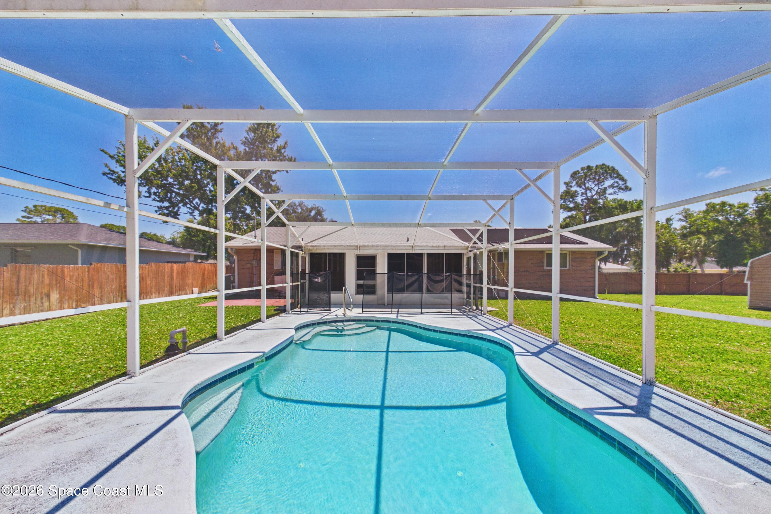 2620 Woodland Drive Edgewater, FL 32141 - Photo 17 of 24 CAM01604G0-PR0621-STILL070
