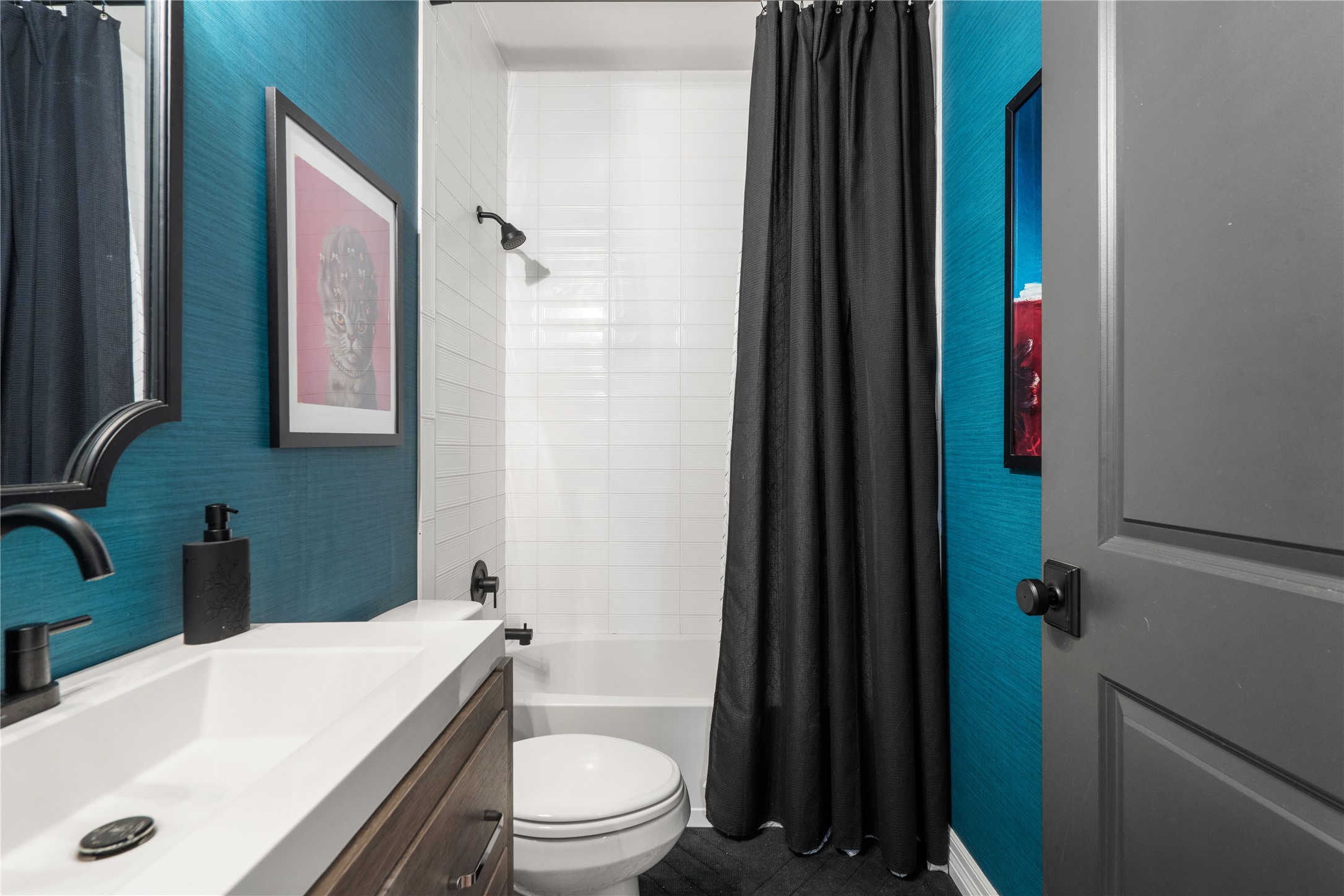 2829 Long Lasso Pass Leander, TX 78641 - Photo 7 of 40 a bathroom with a sink a toilet and shower