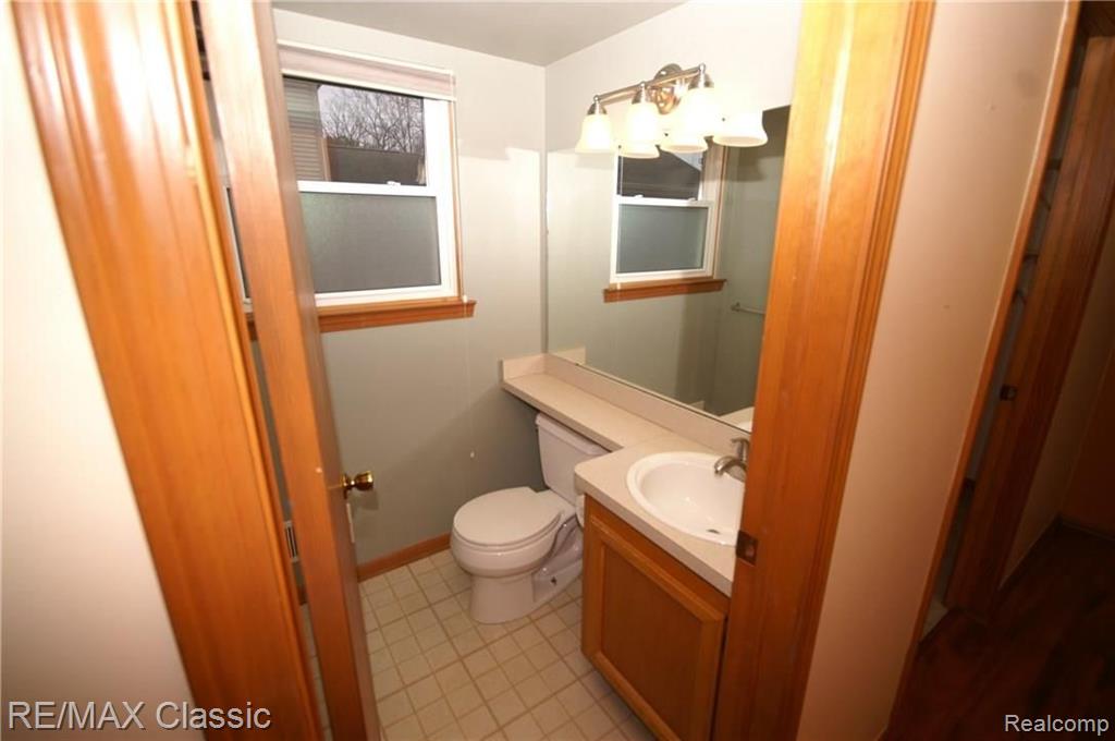 2352 Brookhaven Road Canton, MI 48188 - Photo 7 of 20