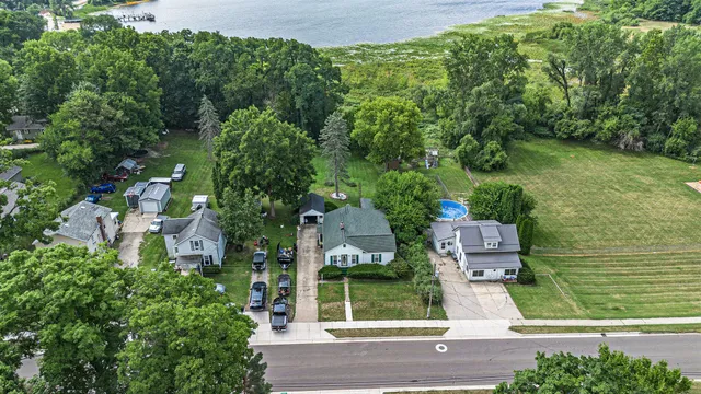 $180,000 | 217 West State Street, Cassopolis, MI 49031