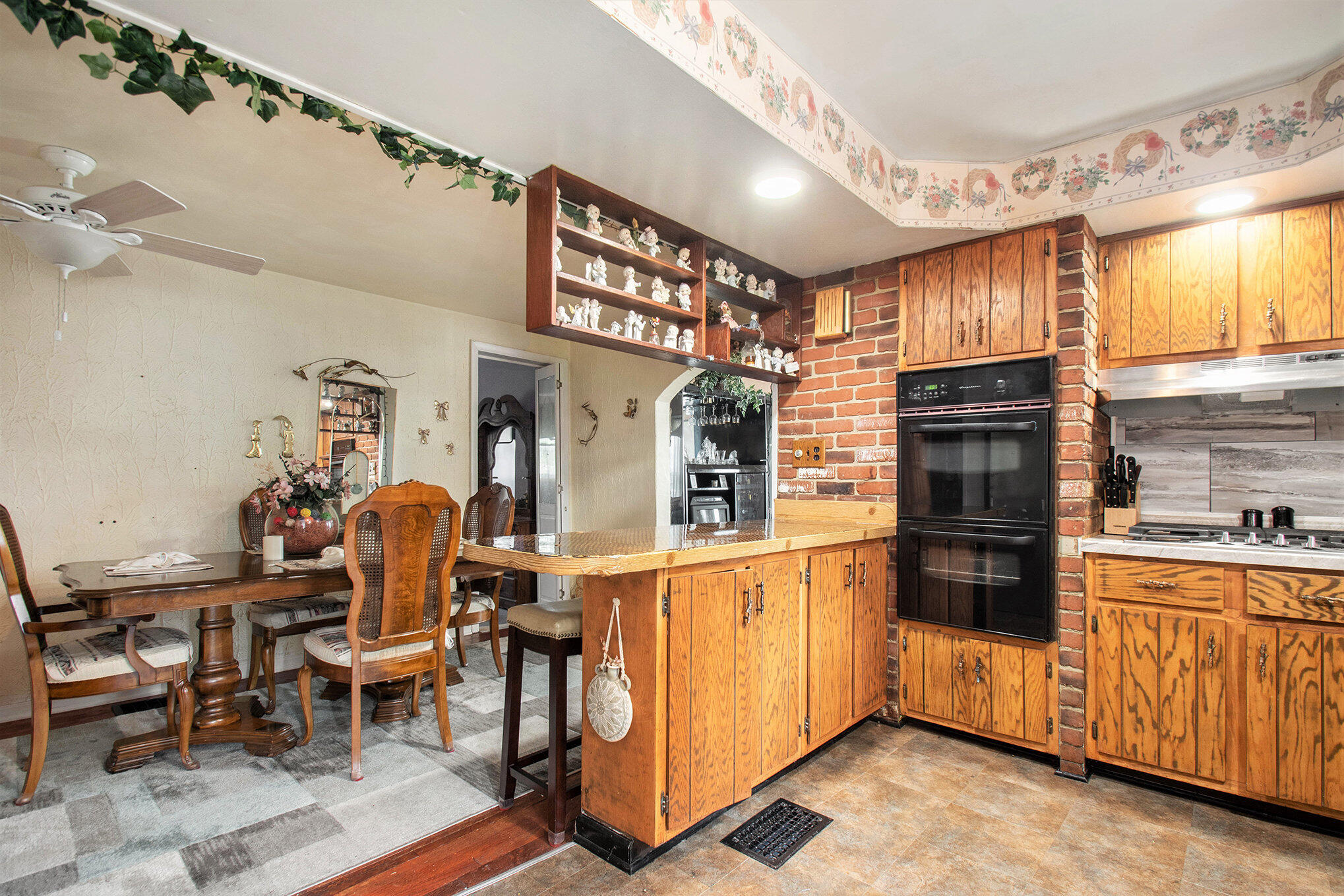217 West State Street Cassopolis, MI 49031 - Photo 5 of 17 Kitchen