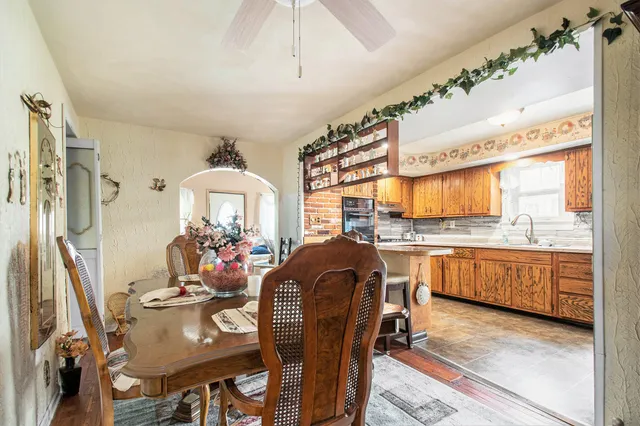 $180,000 | 217 West State Street, Cassopolis, MI 49031