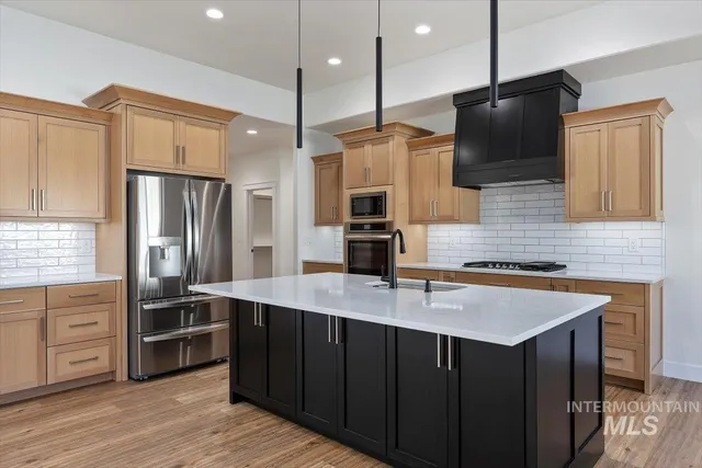 $489,900 | 924 Trapper Peak Road, Kimberly, ID 83341