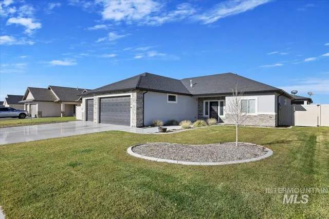 $489,900 | 924 Trapper Peak Road, Kimberly, ID 83341