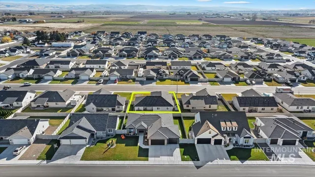 $489,900 | 924 Trapper Peak Road, Kimberly, ID 83341