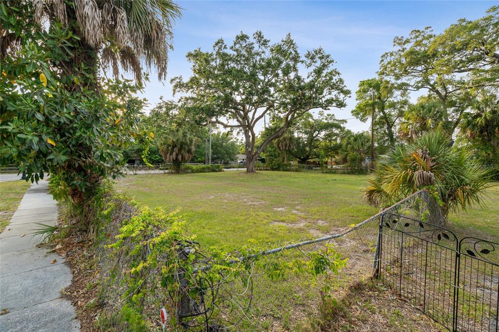 0 Bradenton Road Sarasota, FL 34234 - Photo 11 of 14 Gallery Image 11